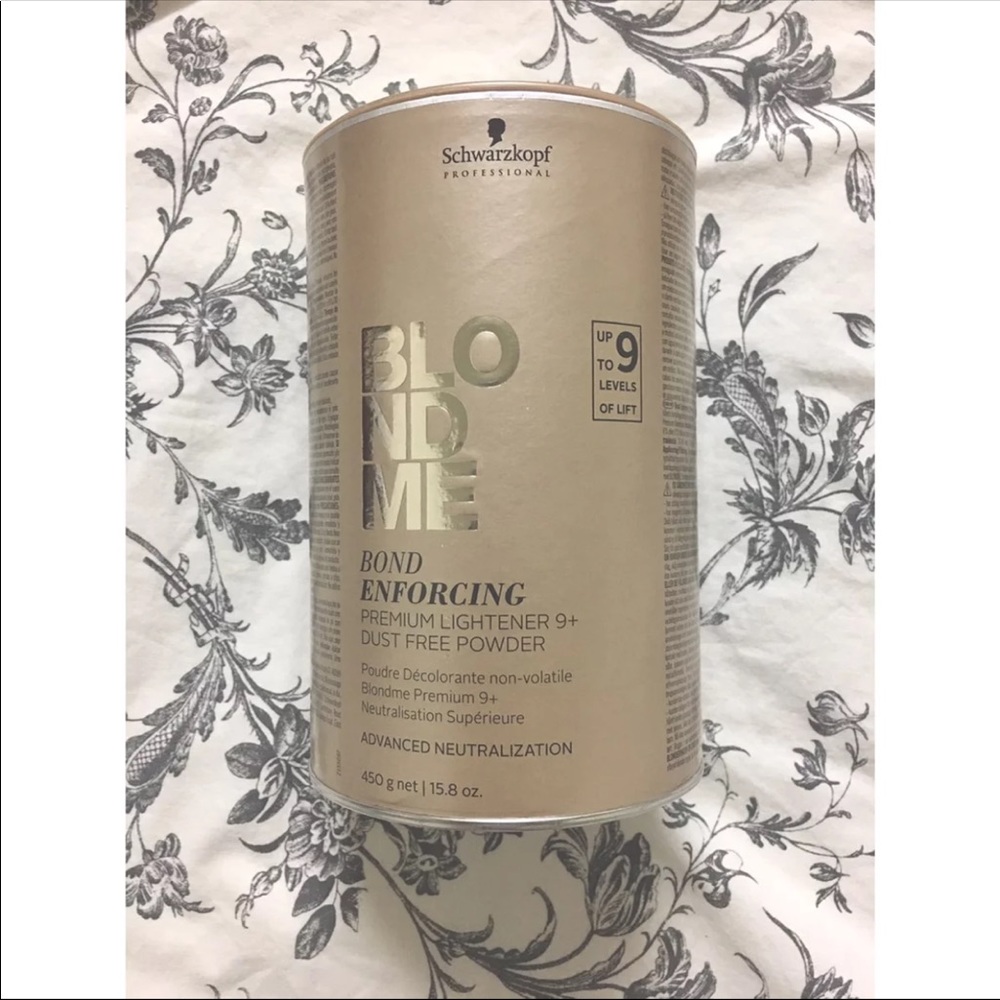 COPY - Schwarzkopf BLONDME Lightner